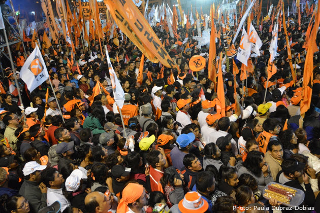 Memories linger as Peru voters decide on future president